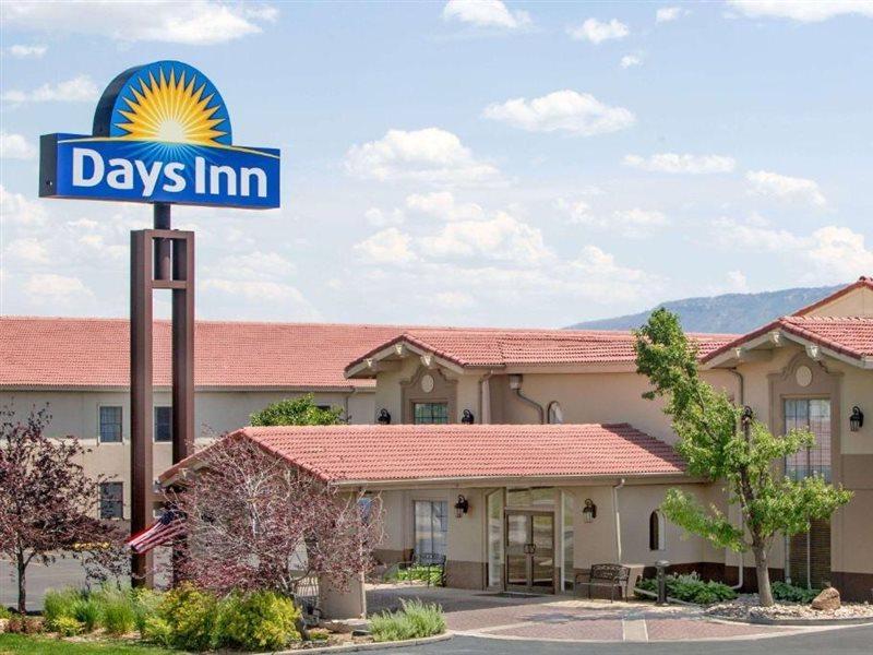 Days Inn By Wyndham Casper Extérieur photo