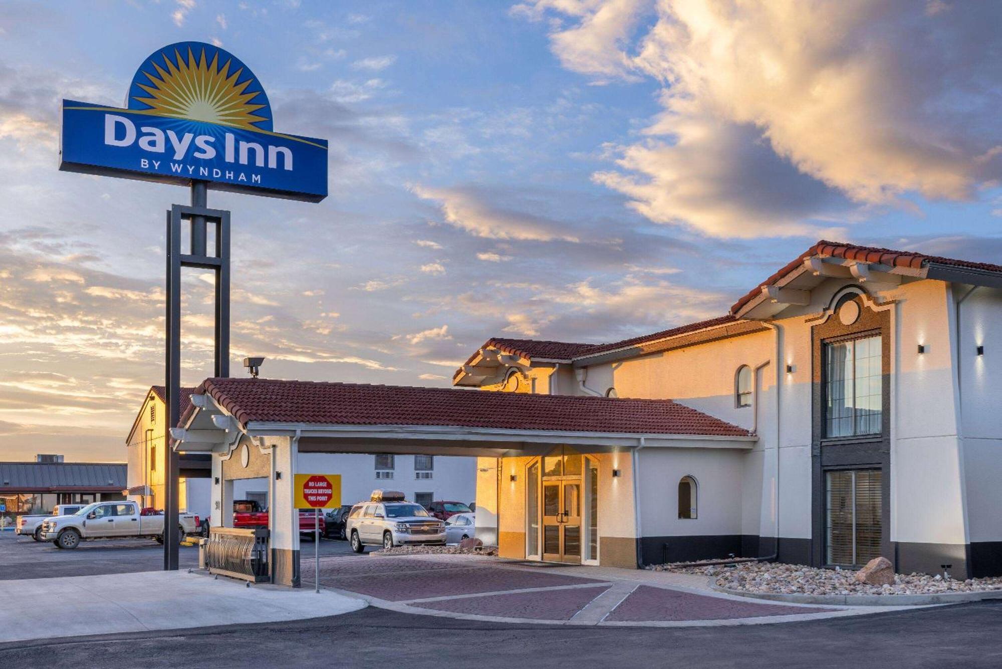 Days Inn By Wyndham Casper Extérieur photo